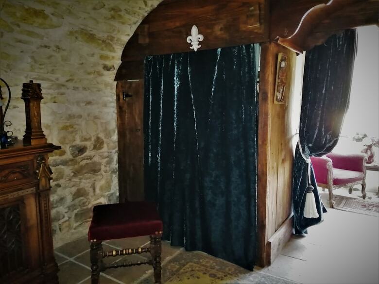 Bed & Breakfast Mas Fabr�gue - Ambiance M�di�vale