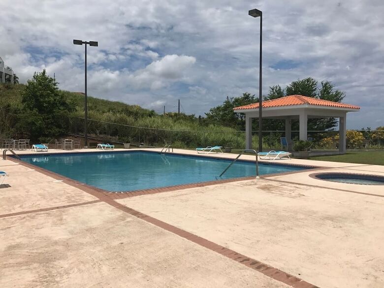 Apartamentos Penthouse At Hillside Village