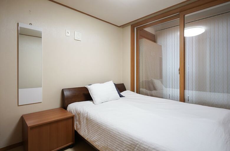 Apartamentos Gangnam Stn Luxury Apt
