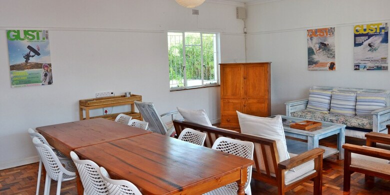 Apartamentos Langebaan Kite Cottages