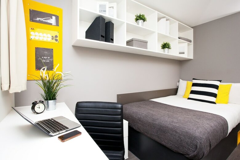 Hotel Ensuite Rooms In Bristol Centre