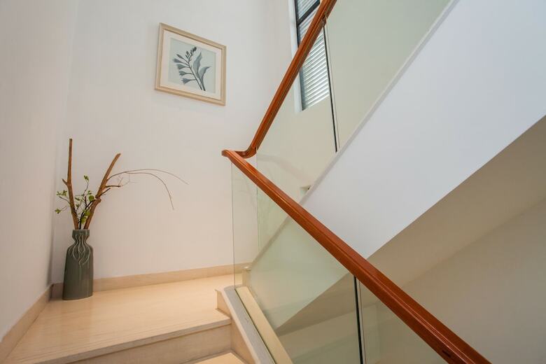 Deluxe Villa In Mingyue Mountain And Stream