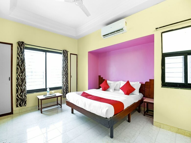 Oyo 13926 Hotel Kala Laxmi