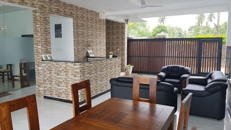 Bed & Breakfast Amber House Lanka