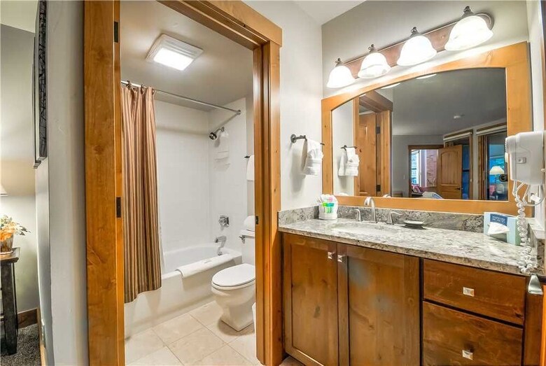Lodge B 302