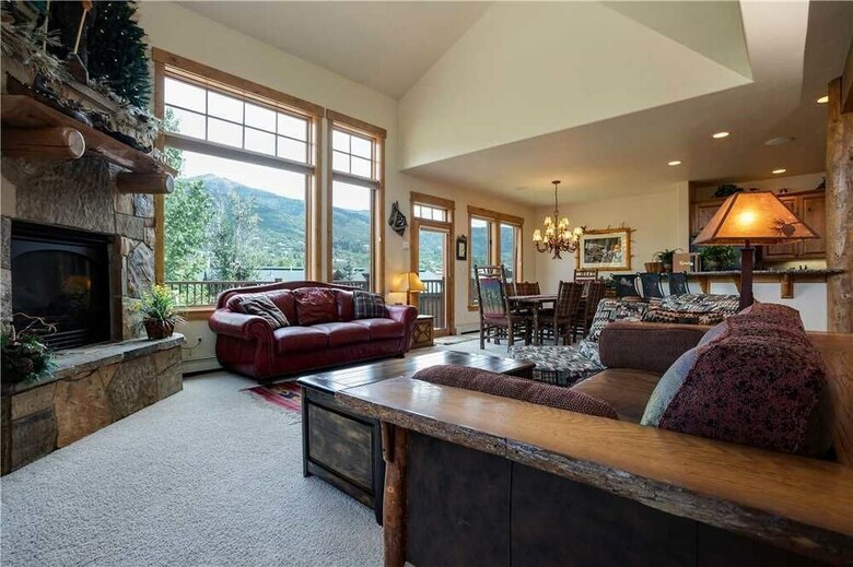 Mountain View At Eagleridge Town Homes