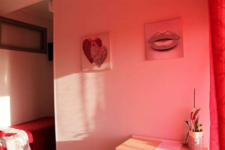 Bed & Breakfast Charm Airport