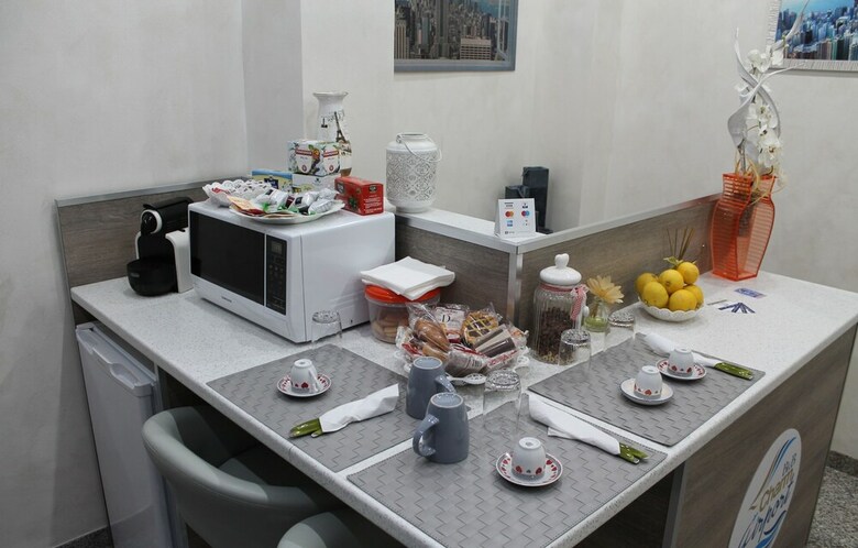 Bed & Breakfast Charm Airport