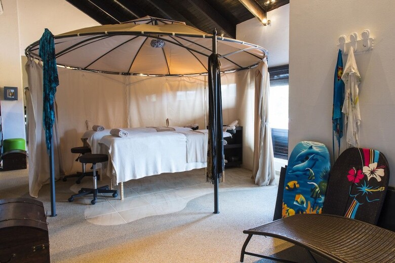 San Lameer Villa Rentals 3311