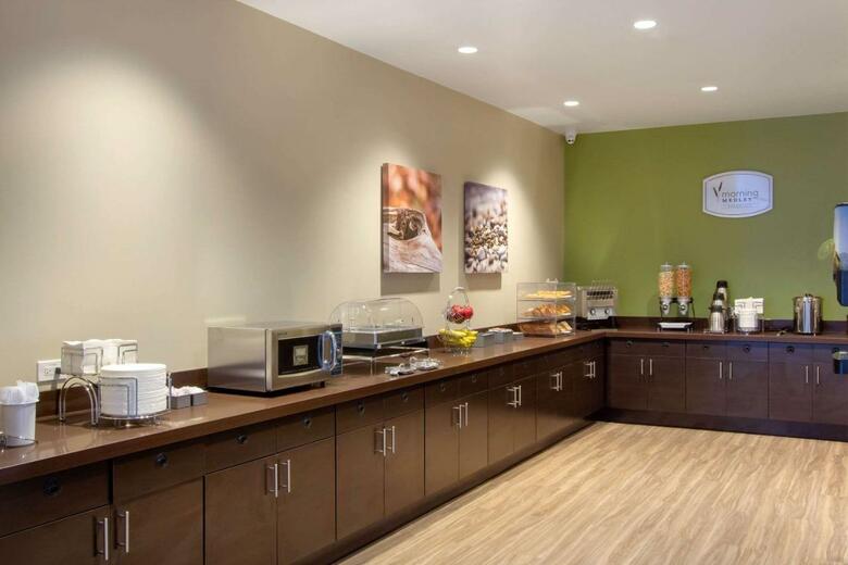 Posada Sleep Inn & Suites Tampa South