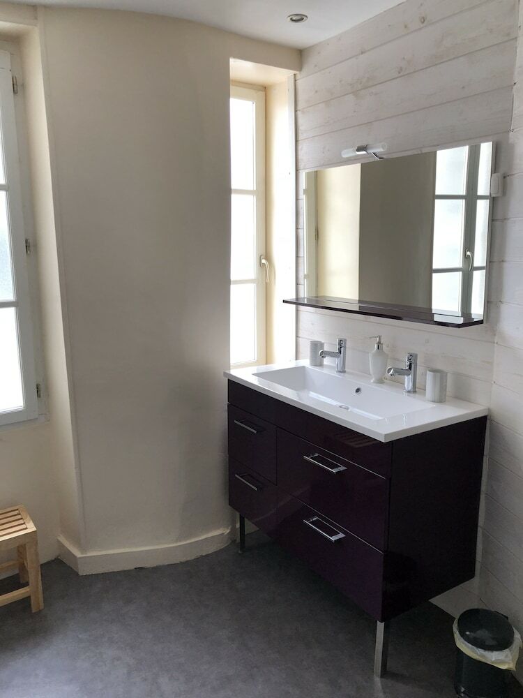 Hotel Chambre D'h�tes Auberge Des Capucins