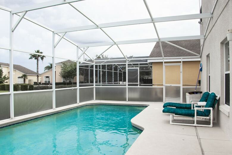 Davenport Pool Homes By Rmg