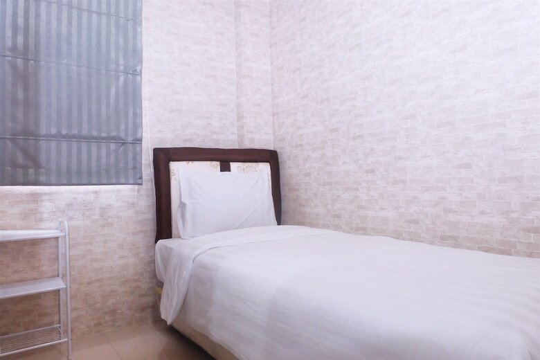 Best Price Green Pramuka Apartment