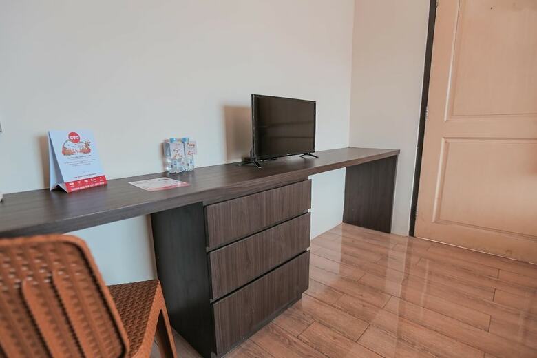 Hotel Oyo 141 Fatmawati Cozy Residence
