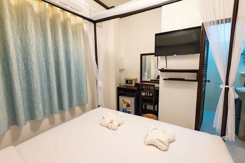 Hotel Jasmine Ville Guesthouse