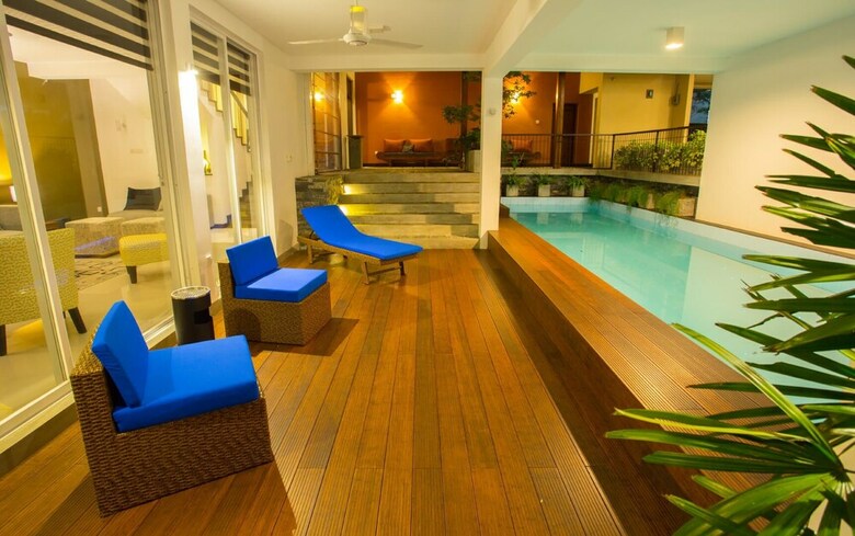 Hotel Jasmine Breeze - 4 Bedroom Villa