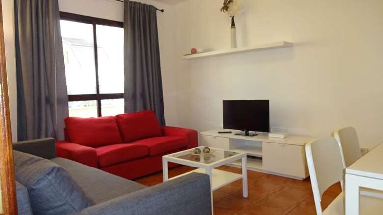 Apartamento Practico Al Lado De La Playa - Lanz-6