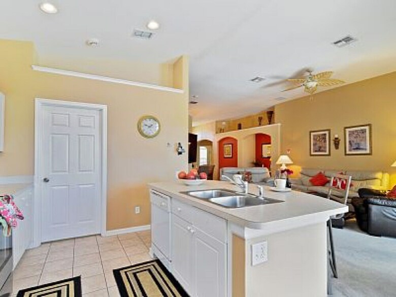 4br 3ba Home In Windsor Palms By Cv-8115
