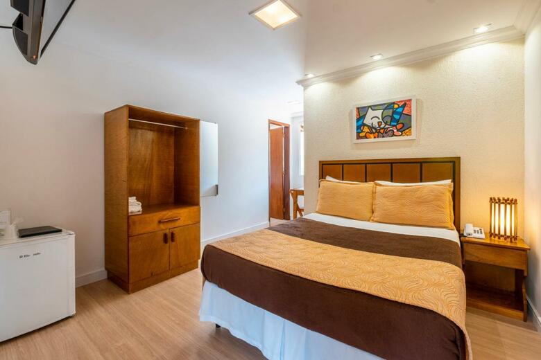 Hotel Serra Everest