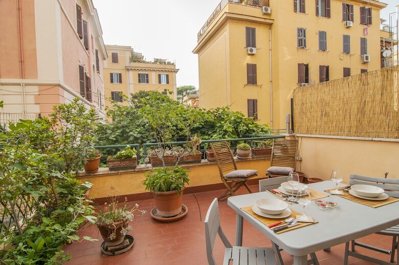 Appio Latino Terrace Apartment