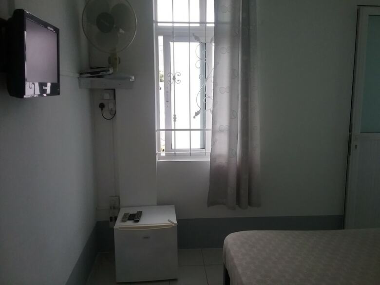 Hostal La Plaine Verte Guest House
