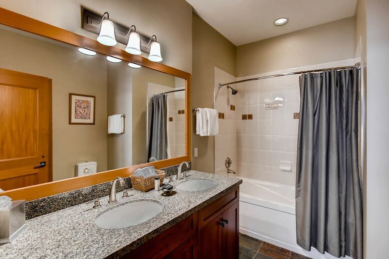 Capitol Peak Lodge By Snowmass Mountain Lodging