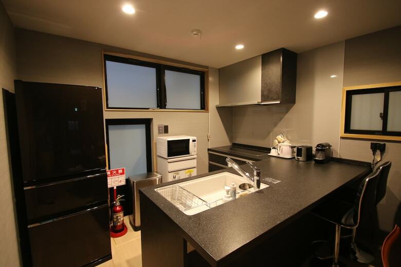 The Residence Shin