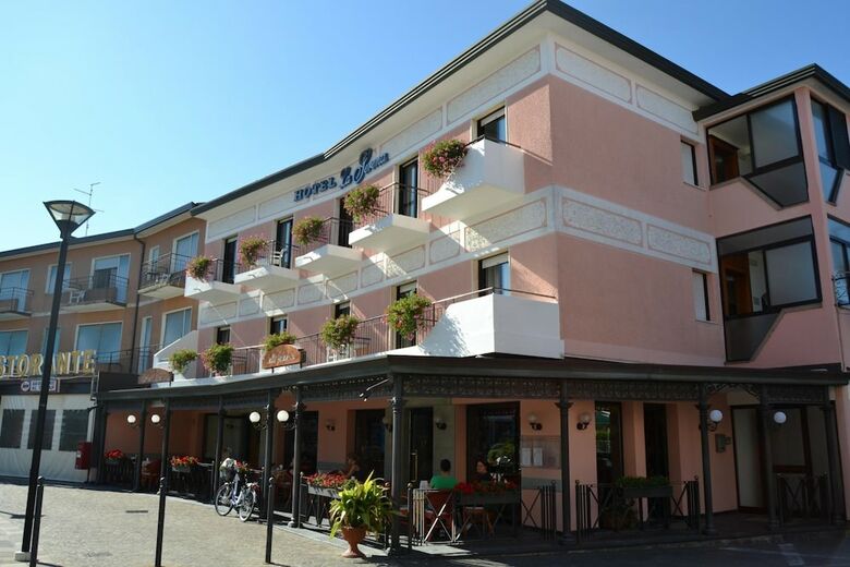 Hotel La Serena
