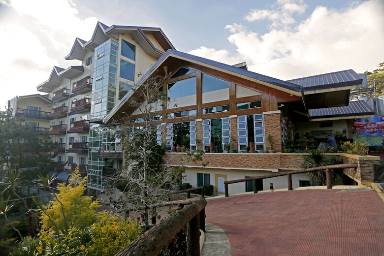 Ridgewood Hotel