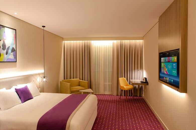Leva Hotel And Suites, Mazaya Centre