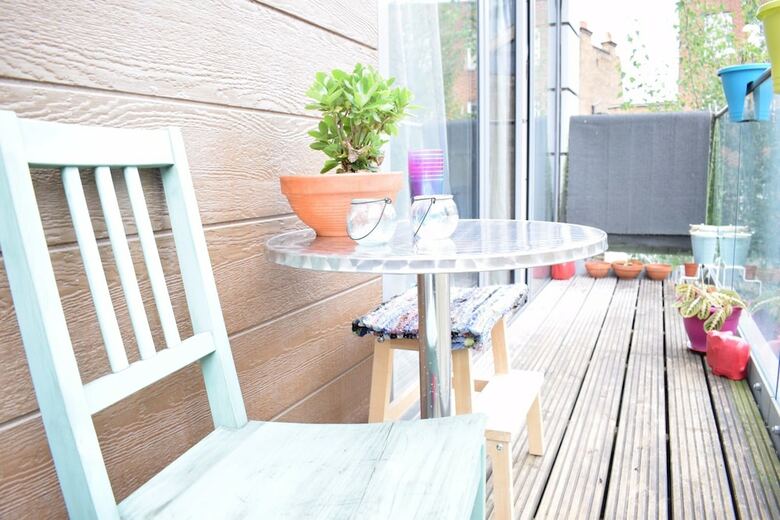 Spacious 1 Bedroom Apartment Near Greenwich