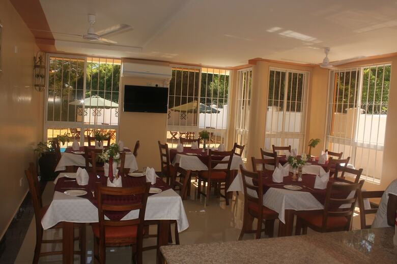 Hotel Pavilion Holiday Resort