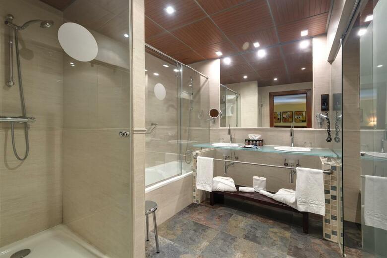 Hotel Monasterio De Bolta�a