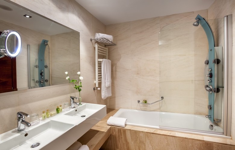 Hotel Barcelo Granada Congress