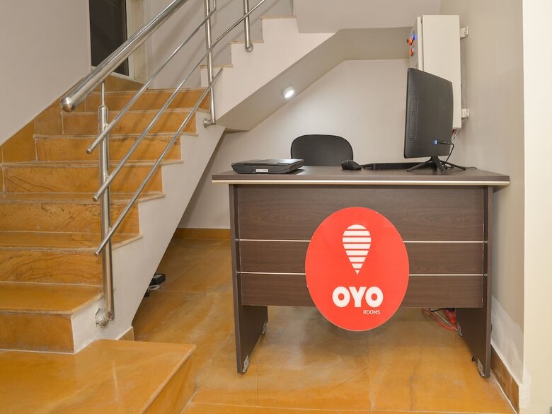 Hotel Oyo 14862 Nk7