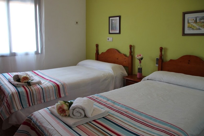 Hostal Restaurante Carlos III