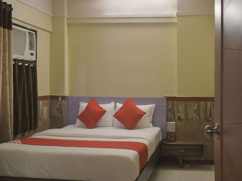 Hotel Oyo 18615 Jaya Mahal