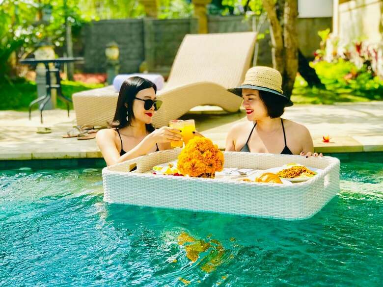 Bed & Breakfast Adil Villa And Resort