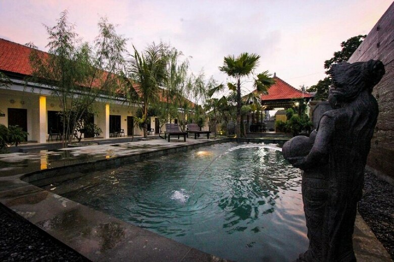 Bed & Breakfast Adil Villa And Resort