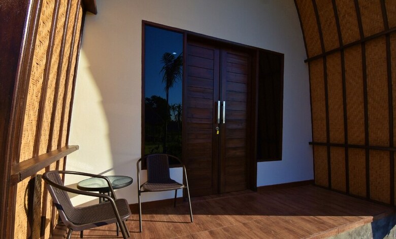 Bed & Breakfast Adil Villa And Resort