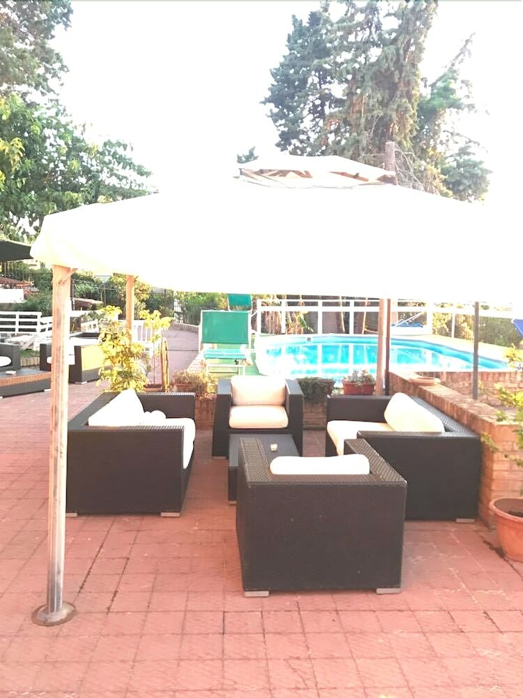Bed & Breakfast Villa Delle Rondini