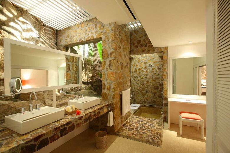 Hotel Las Brisas