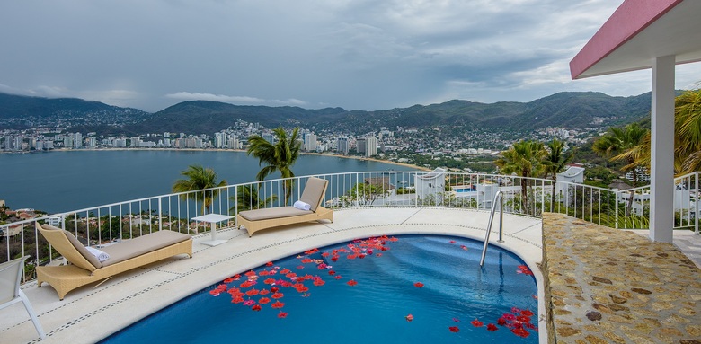 Hotel Las Brisas
