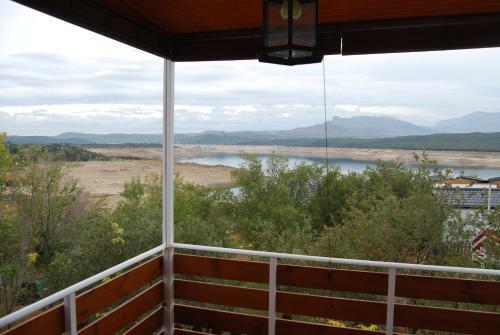 Camping De Cervera De Buitrago