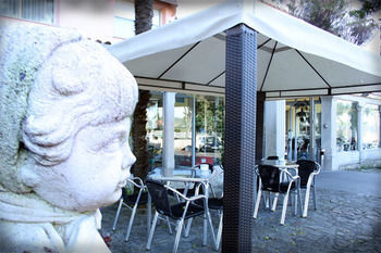 Hotel Garcas
