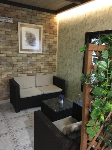 Hostal Cuatro Caminos