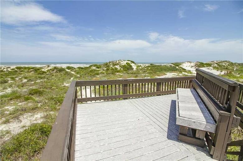 Island House B107 - Two Bedroom Condo
