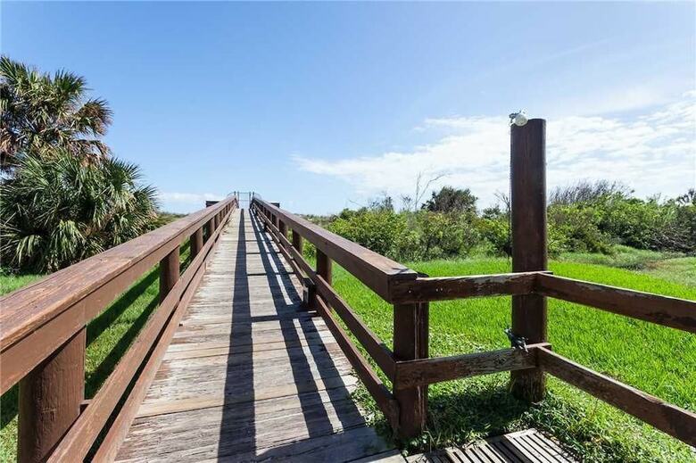 Ocean & Racquet 5213 - Two Bedroom Condo