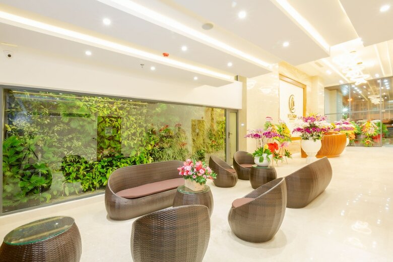 Le's Cham Hotel