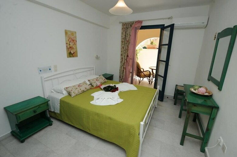 Apartamentos Terra Fos Naxos Studios